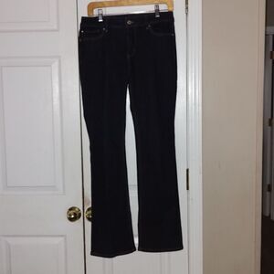 White House Black Market Dark Wash  Skinny Flare Sz 6 S      NWOT